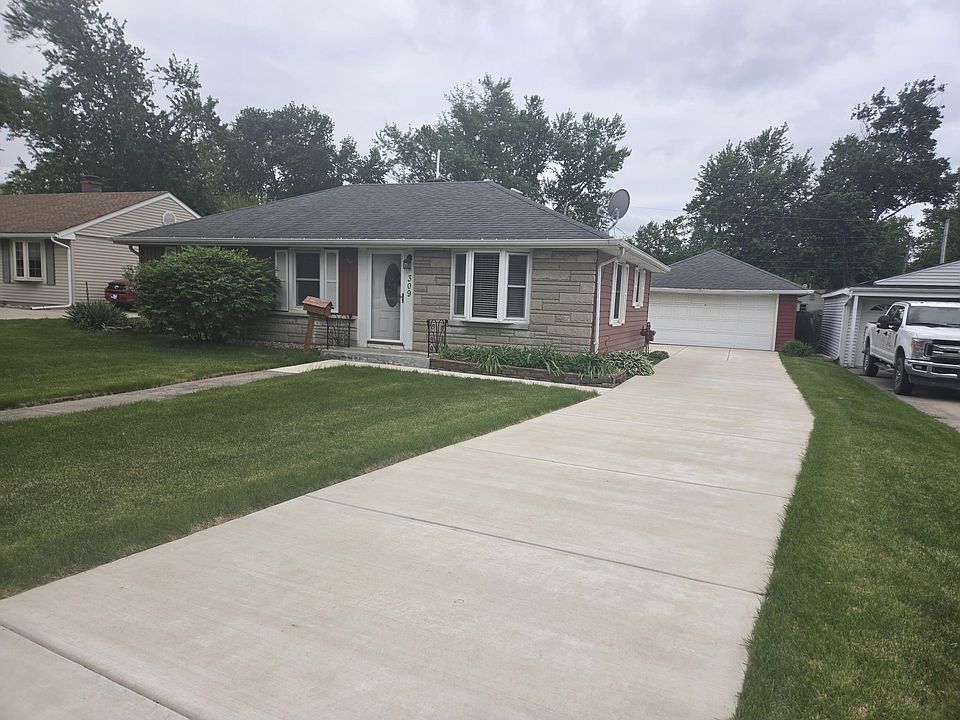 1st image of 309 Maple Ln