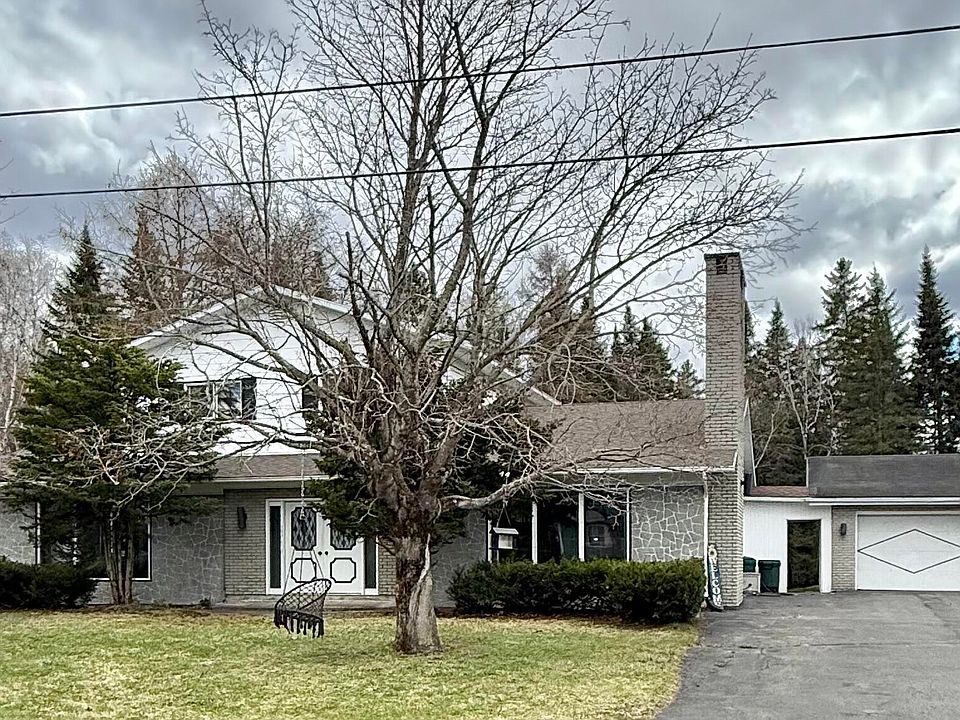1st image of 131 Clover Street