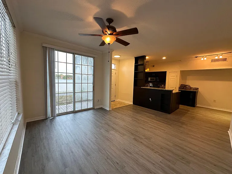 9318 Lake Chase Island Way — Photo 2