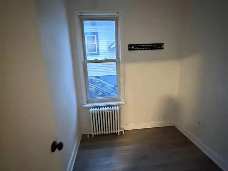19 Fairfield Ave — Photo 6