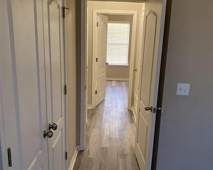 5122 Air Force Dr — Photo 10