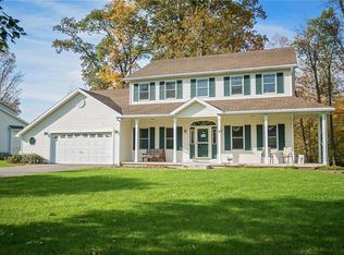 5 Cheviot Ln, Rochester, NY 14624