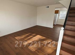 2204 26th St, Sacramento, CA 95818