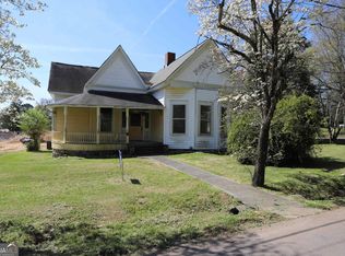 56 N 5th Ave, Menlo, GA 30731