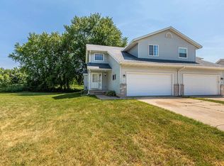 124 Lakewood Ter, Marshall, WI 53559