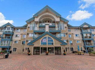 7229 W Sierra Morena Blvd SW #122, Calgary, AB T3H3L8