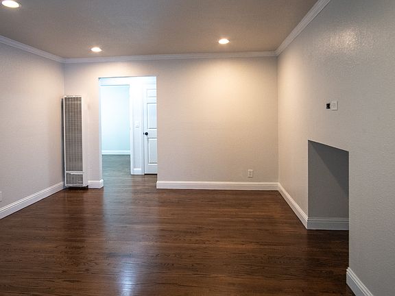4th image of 2156 Carlmont Dr #11334954