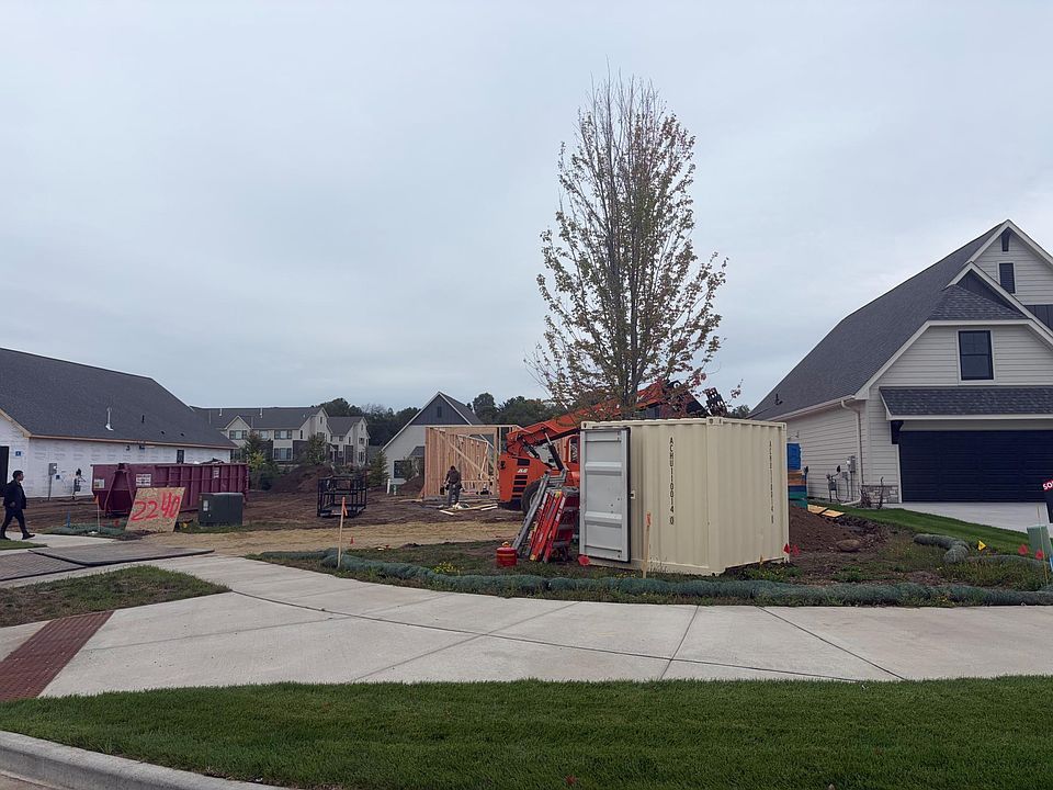 1st image of 2240 Sydney Ln