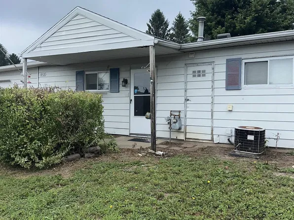1052 N Lincoln St, Peru, IN 46970
