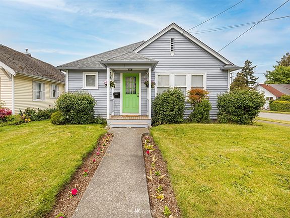 2nd image of 821 McKenzie Ave