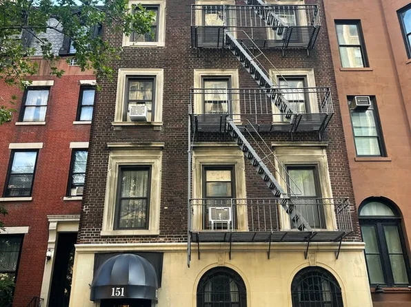 151 Joralemon Street image 1 of 8