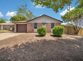 100 N Bugle Dr, Fort Worth, TX 76108