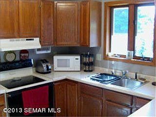 4th image of 860 22nd St SE