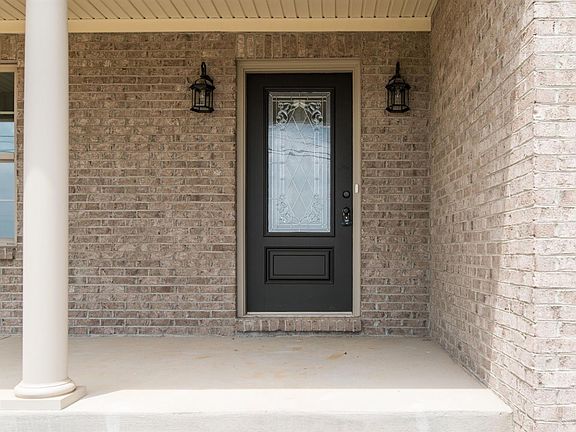 3rd image of 1516 Orchard Dr