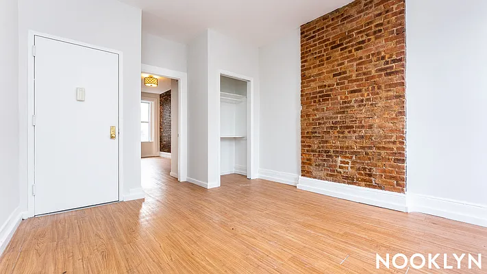 Rented by Nooklyn NYC LLC | media 13