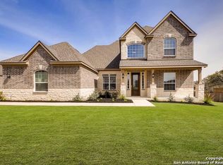 175 Red Maple Path, Castroville, TX 78009