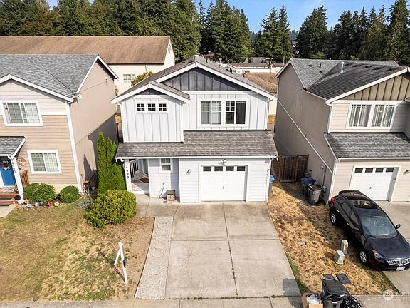2nd image of 4999 Bowwood Circle NE