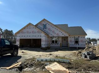 826 Hidden Bridge Road, Jacksonville, NC 28546