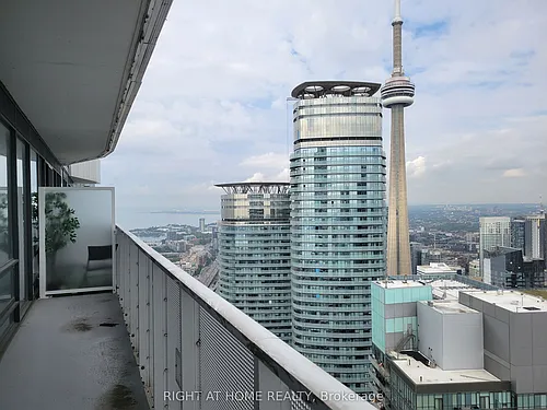 100 Harbour St Photo 1