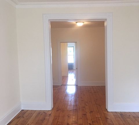 5th image of 385 5th St Floor 3