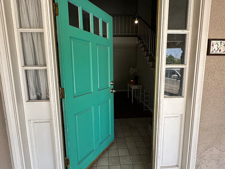 370 W Campus View Dr — Photo 25
