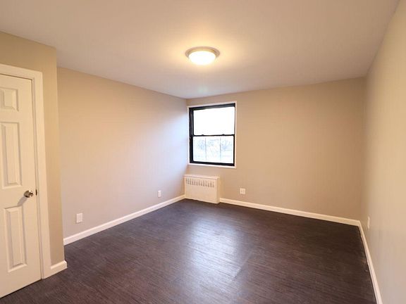 4th image of 831 Bartholdi St APT 5B