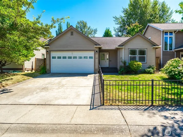 1209 Garland Lane, Bellingham, WA 98226
