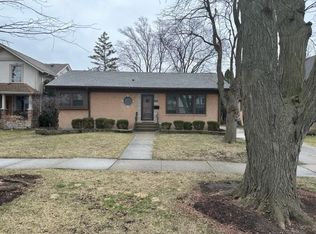 1235 Good Ave, Park Ridge, IL 60068