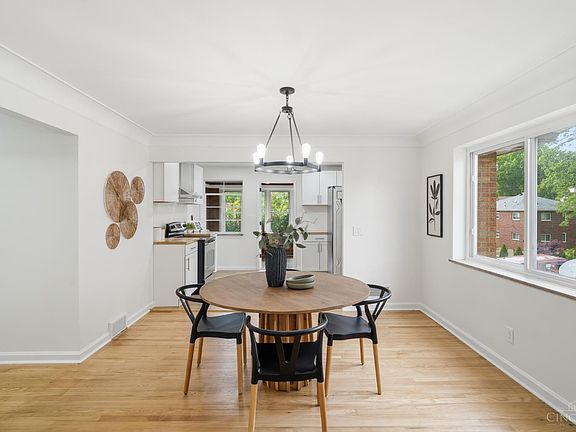 4th image of 6733 Stoll Ln