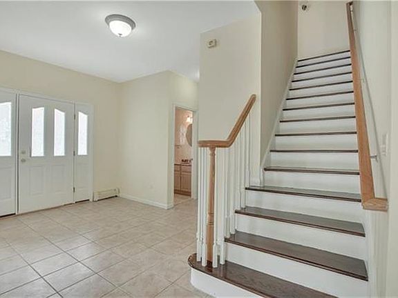 4th image of 5 Kasch Ct