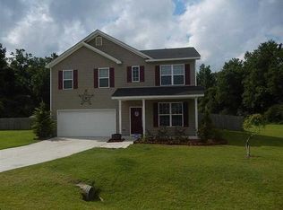 530 Shelmore Ln, Jacksonville, NC 28540