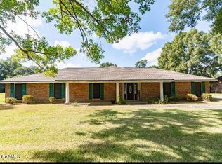 1017 La Neuville Rd, Lafayette, LA 70508