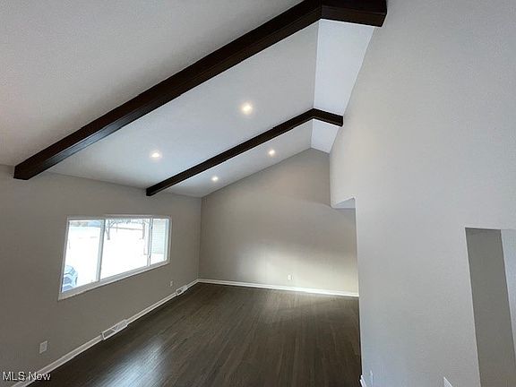 3rd image of 1141 Hillrock Dr