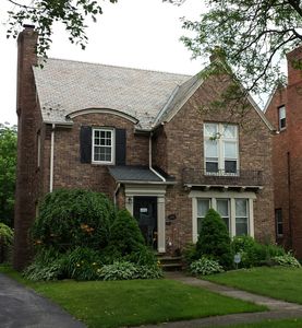 2445 Traymore Rd, University Heights, OH, 44118