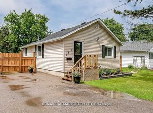 242 Pine Beach Dr, Georgina, ON L4P 2V5