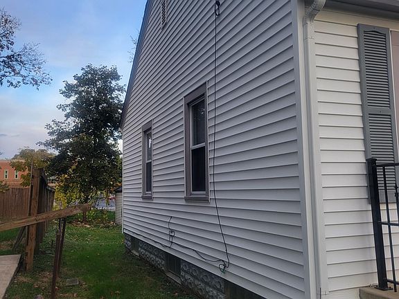 2nd image of 799 Noah Ave