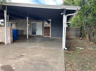1308 Marshall St #A, Taylor, TX 76574