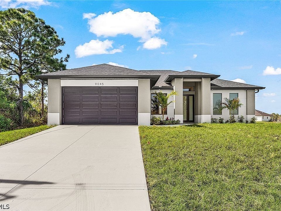 1st image of 9045 W Broad Cir