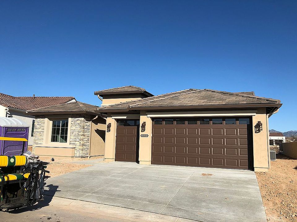 2nd image of 59891 E Pinyon Dr