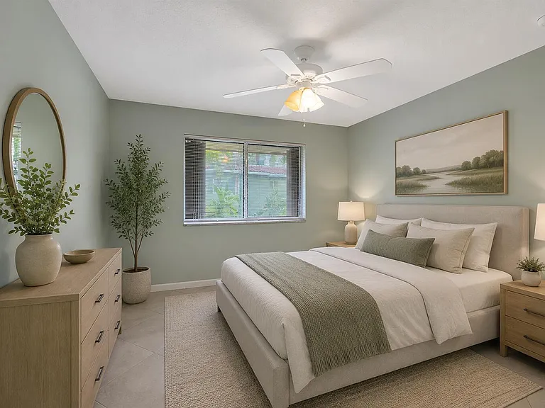 1250 Miami Rd #11 — Photo 16