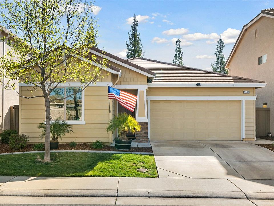 1st image of 3585 Trentino St