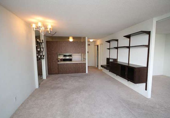 2nd image of 55 S Kukui St APT 1407