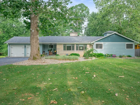 8804 Manderley Dr, Indianapolis, IN 46240