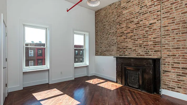 Rented by Nooklyn NYC LLC | media 11