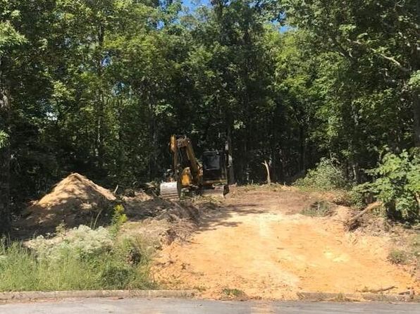 5 Shell Mountain Rd, Sevierville, TN 37876