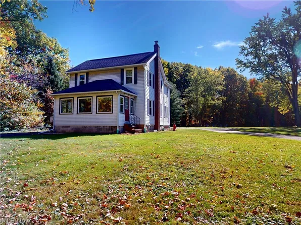 11810 Girdled Rd, Concord Township, OH 44077
