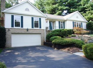 9320 Reach Rd, Rockville, MD 20854