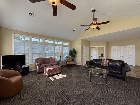 4th image of 9190 Springfield Rd #1968608