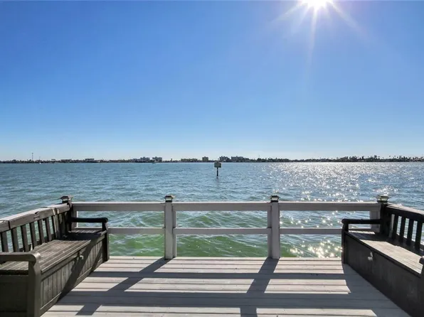 676 Boca Ciega Point Blvd S, Saint Petersburg, FL 33708