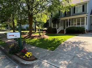 101 Dairy Ct, Chapel Hill, NC 27516